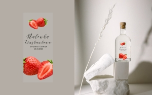 Personalizowana Etykieta na Nalewkę Truskawkową (3 Warianty) | Naklejka na Wódkę Weselną Nalewka truskawkowa z Datą i Imionami