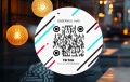 Naklejka samoprzylepna z  kodem QR - TikTok 02