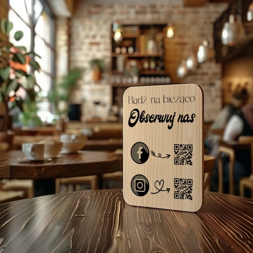 Drewniana Tabliczka Social Media z Kodami QR Facebook Instagram