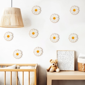 Drewniane dekoracje na ścianę - Stokrotki 10cm - 12 sztuk