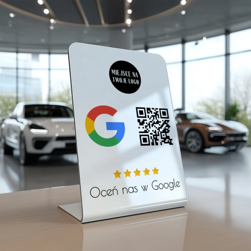 biały stand akrylowy z kodem QR google i logo 01.webp
