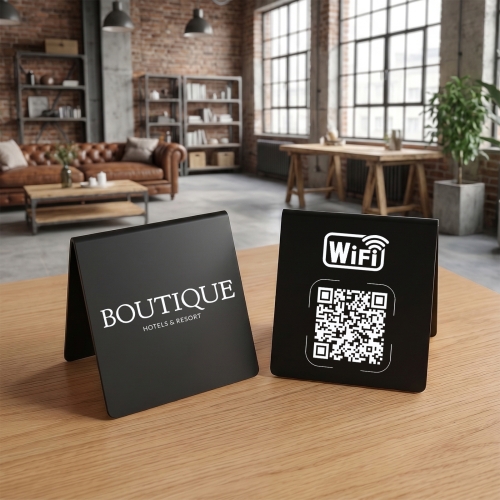 stojak akrylowy z kodem Qr do wifi czarny.jpg